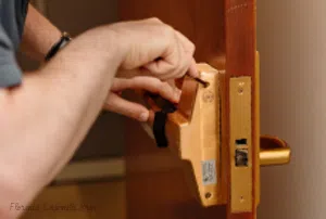 Miami Local Locksmith Miami, FL 305-704-9903 - house-locksmith-24-hr